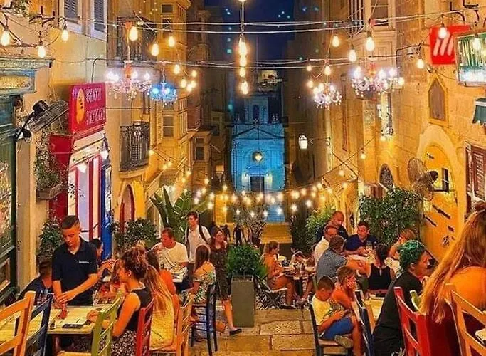 Flat In Βαλέτα